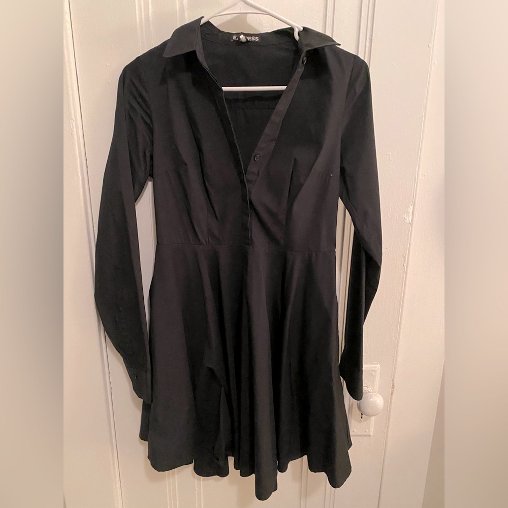 Cute little black dress